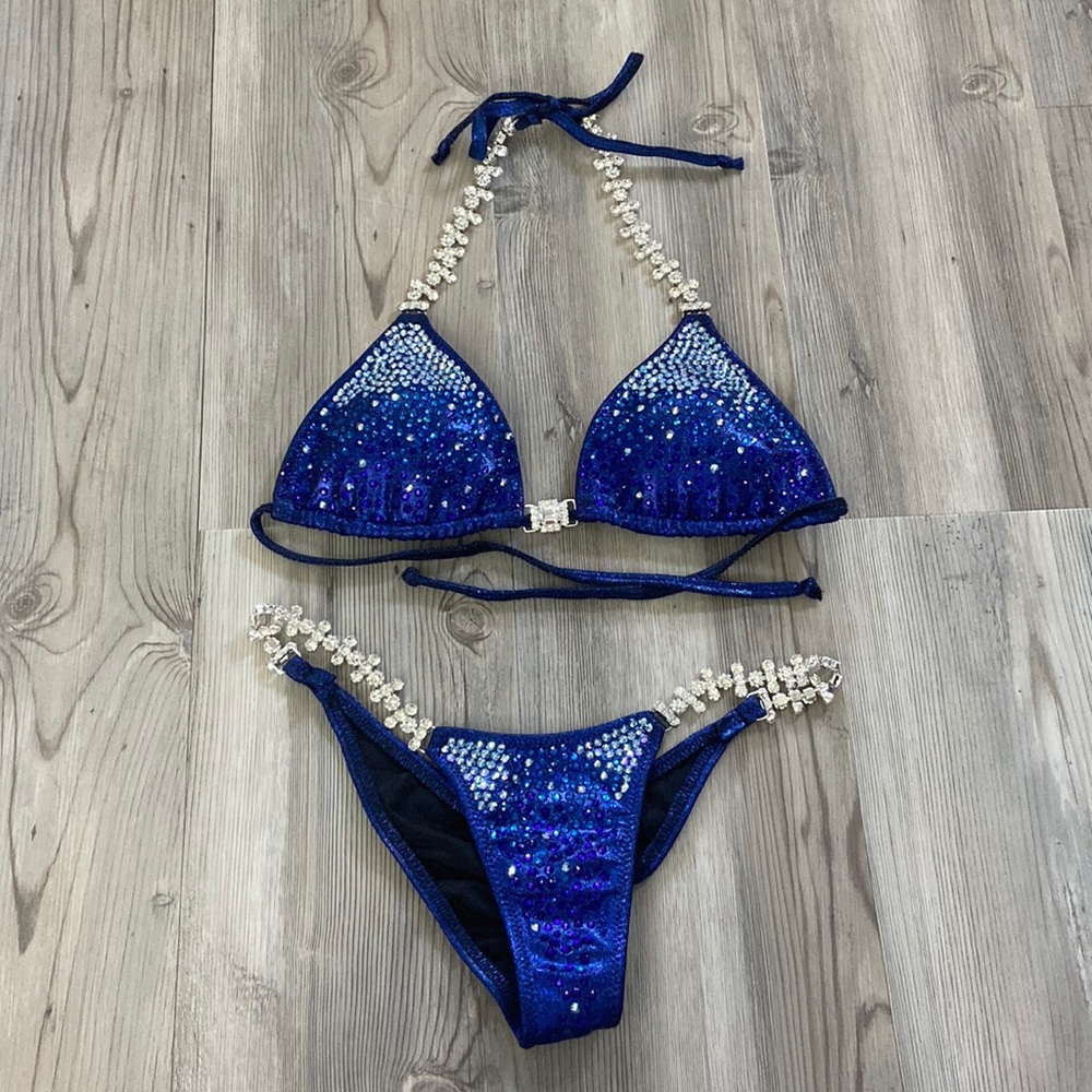 Bikini for bodybuilding